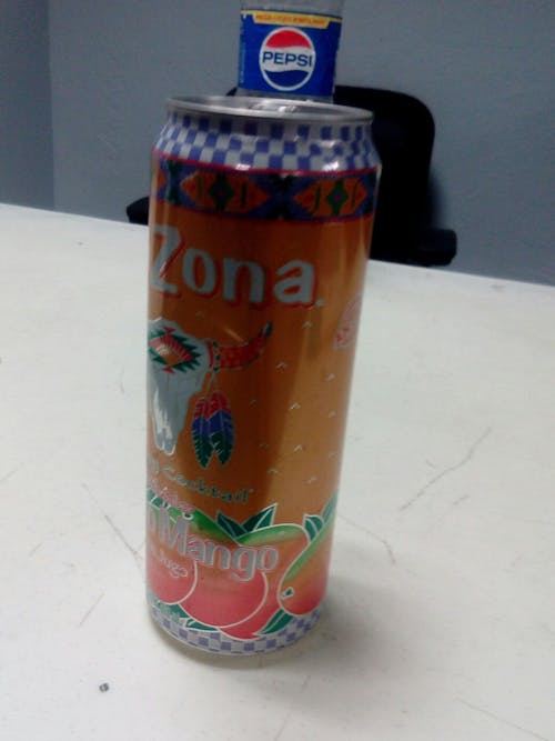 Jugo de Frutas Mucho Mango Arizona 650 ml