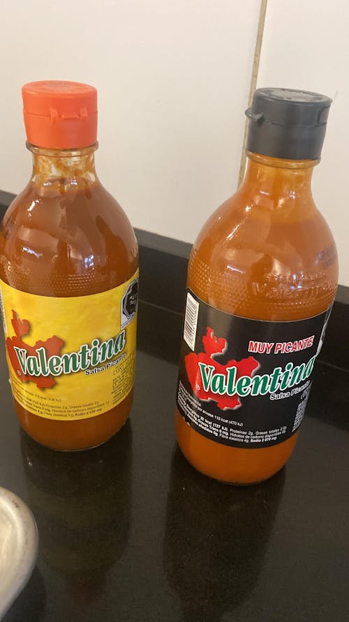 Salsa Muy Picante Etiqueta Negra Valentina 370 ml