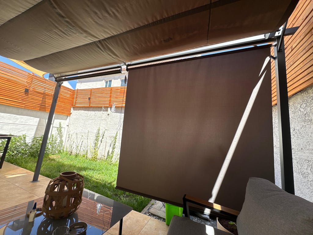Accesorio Pantalla Roller 1,7 m para Pérgola Solara 3 x 4 m Canberra 1 un