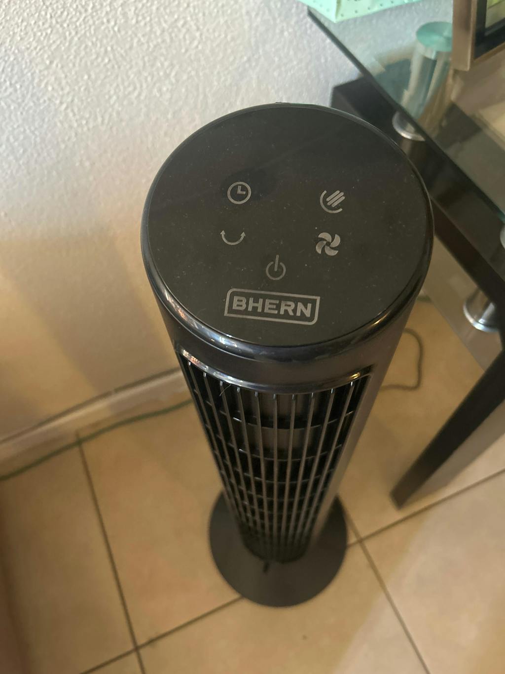 Ventilador Torre con Control Remoto 1m Bhern 1 un