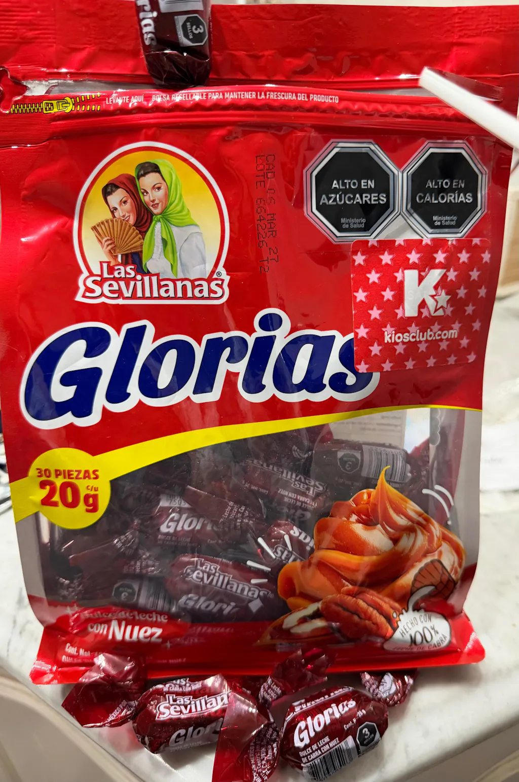 Calugas con Nuez Glorias Las Sevillanas 30 un x 20 g