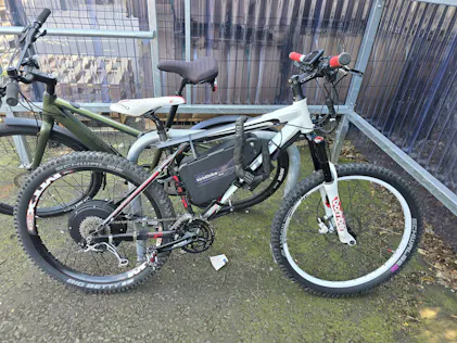 Batterie Vélo MTX Triangle 72V 20AH – Étui Rigide Pour Kit 3000W – Chargeur Inclus (UK)