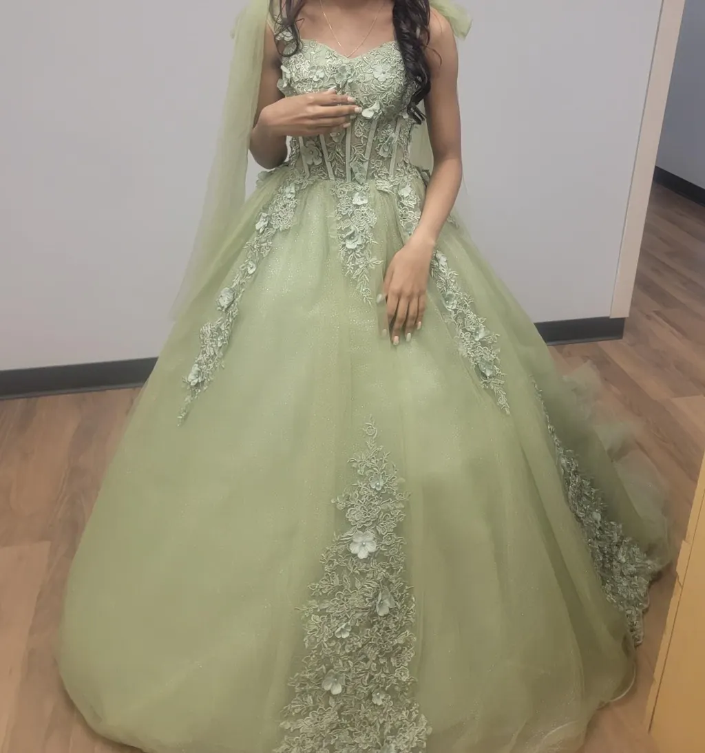Luxury Sage Green Mexican Quinceanera Dresses Applique Lace Prom Gown main image 1
