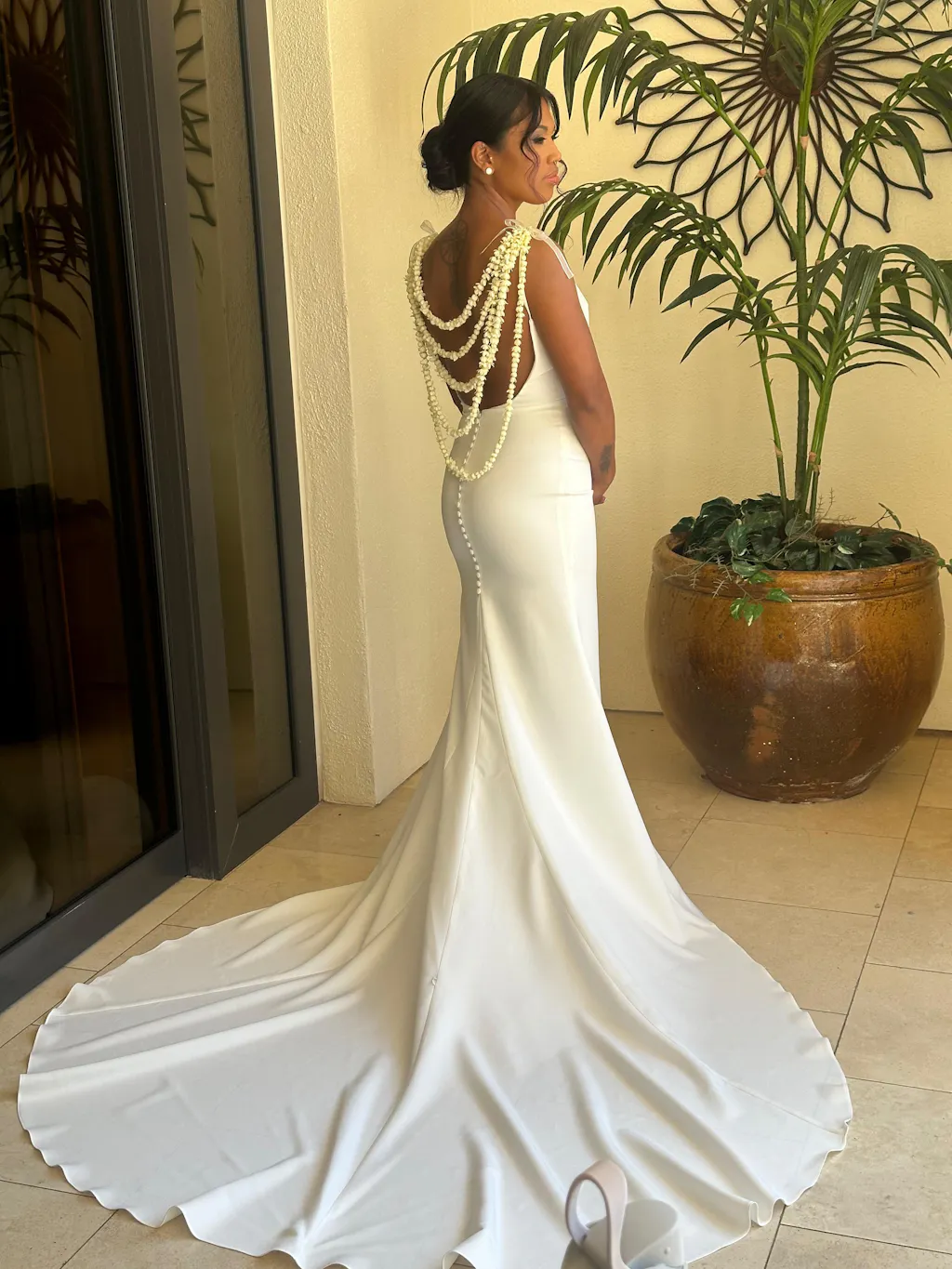 V-Neck Wedding Dresses Elastic Satin Long Sleeves Mermaid Fitted