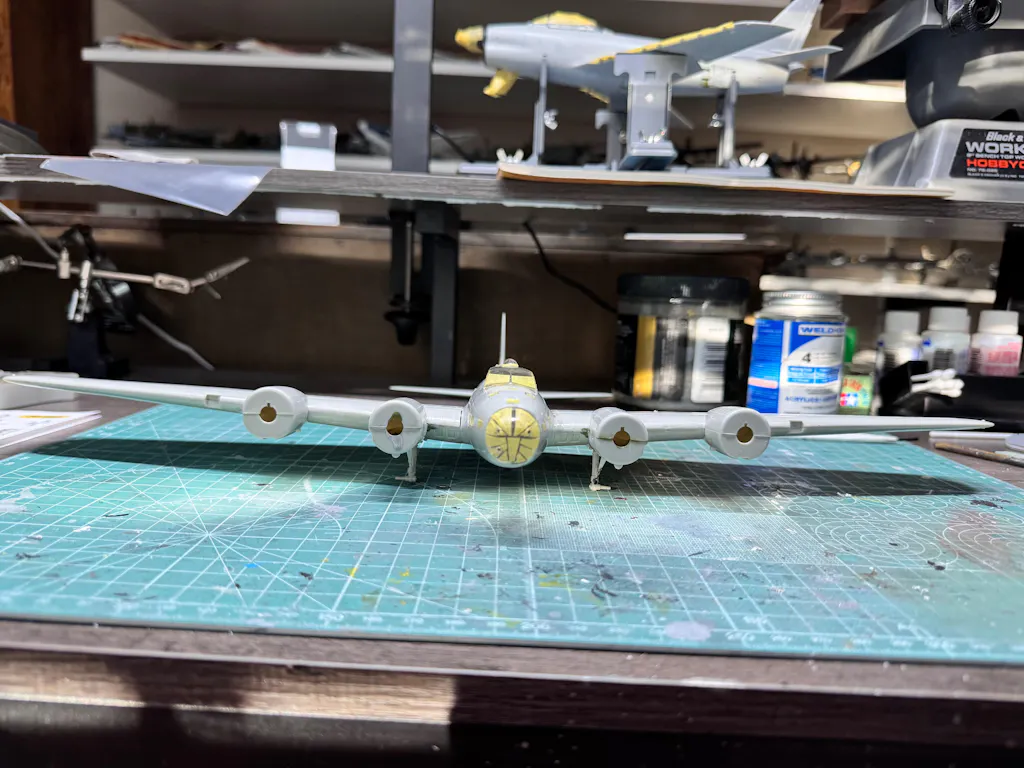 Academy/Minicraft Boeing B-17B/C/D/Mk.I Flying Fortress 1/72 Canopy Paint Masks, Kit # 2106