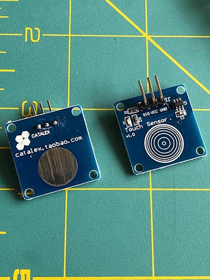 DAOKAI 20 Pcs TTP223 Touch Button Module Self-Locking Jog Capacitive Touch Key Switch Sensor Module Single Channel For Arduino With Dupont Cable
