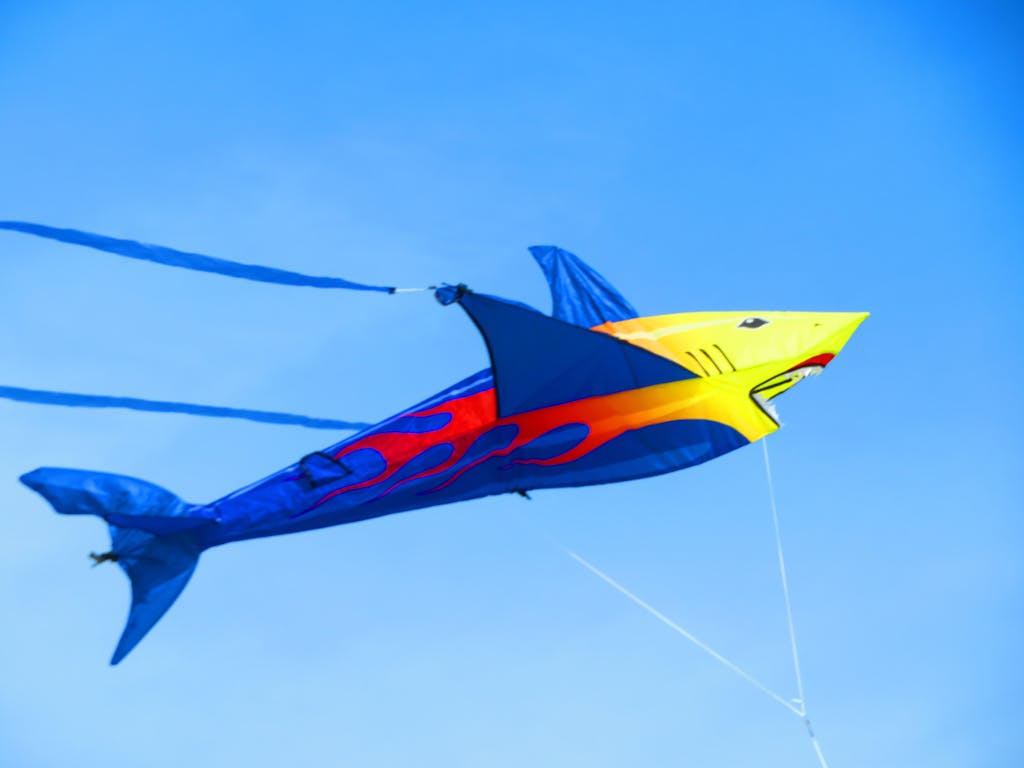 90 LB X 300 Foot Kite Line On Stake Winder Kitty Hawk Kites Online Store