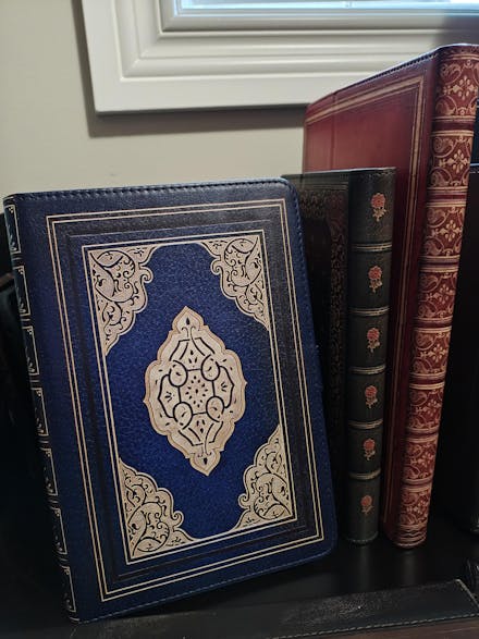Classic Navy eReader & Tablet Case