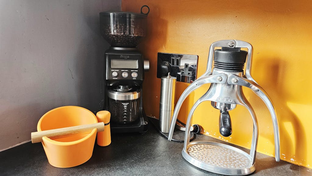 Personalised WDT Tool With Standing Holder