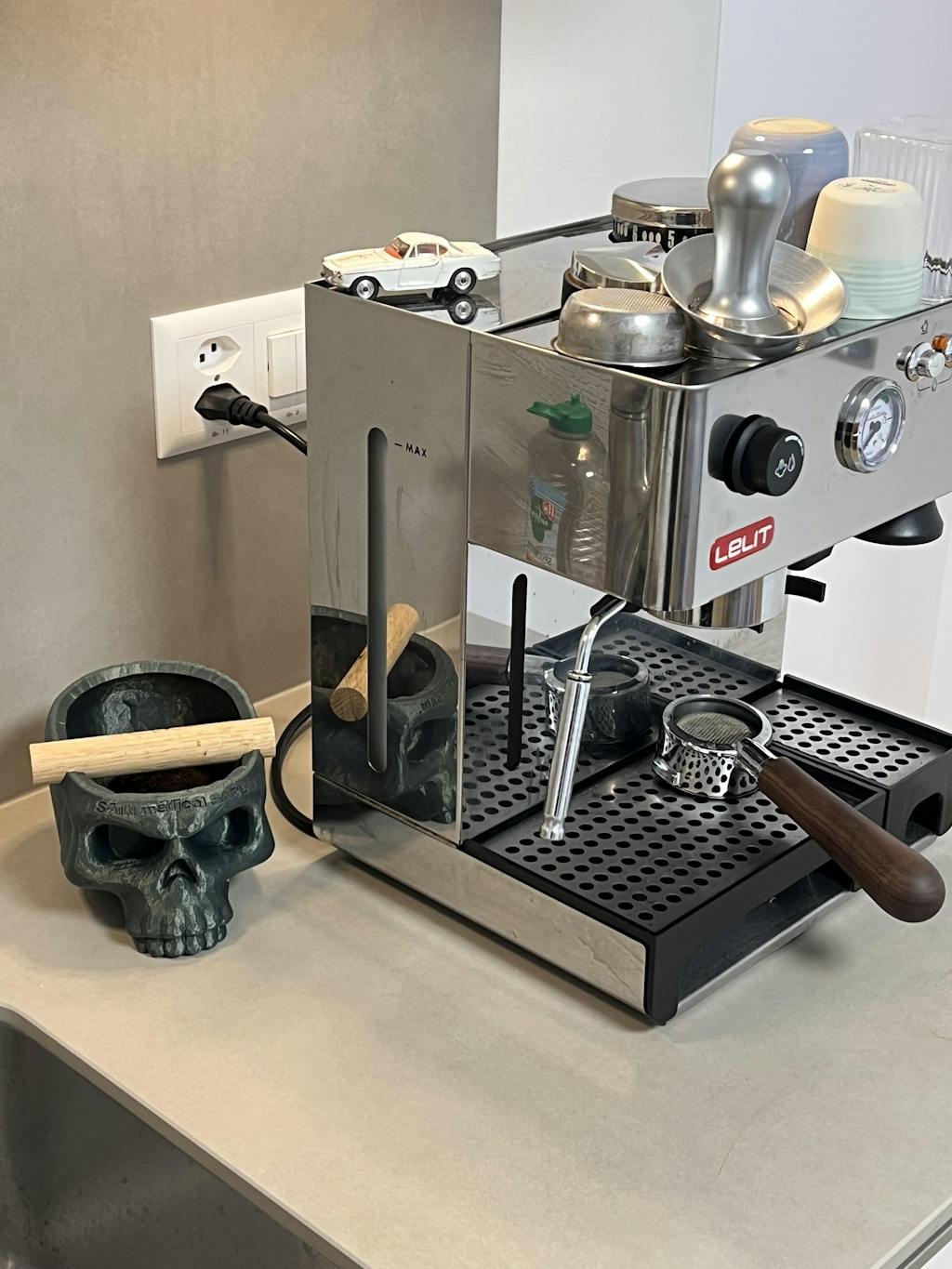 The Skull | Knock Box With Oak or Iroko Knock Bar