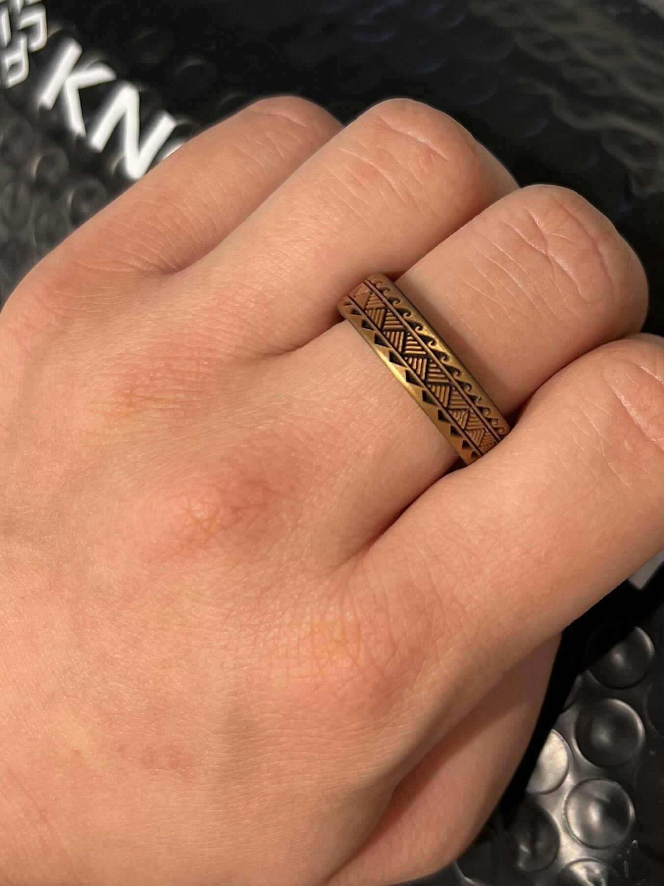 Warrior of Strength Shark Teeth Silicone Ring on Dual Layer 6mm