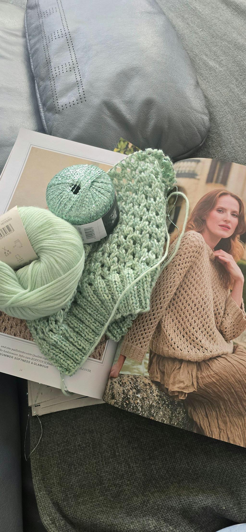 Strickpaket Summer Softness Glamour Lochmuster-pulli