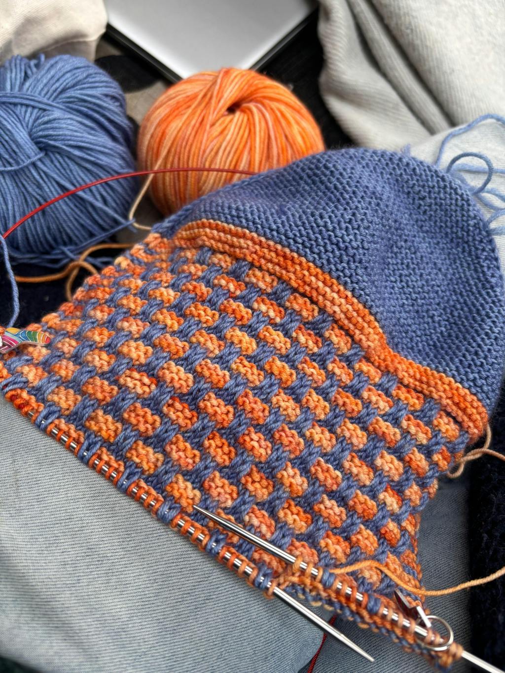 Cool Wool Vintage 7385 Papaja geel