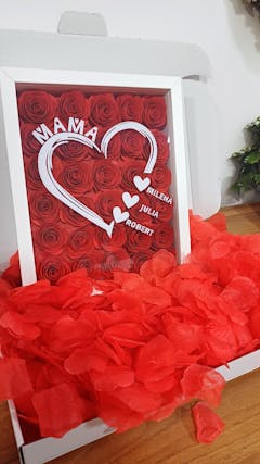 Kochane Dzieci - Prezent dla Mamy - Ramka 3D z ręcznie wykonanymi różami