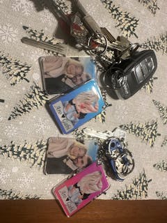 Zdjęcie zakochanych - Prezent dla zakochanych - Dwustronny personalizowany breloczek do kluczy