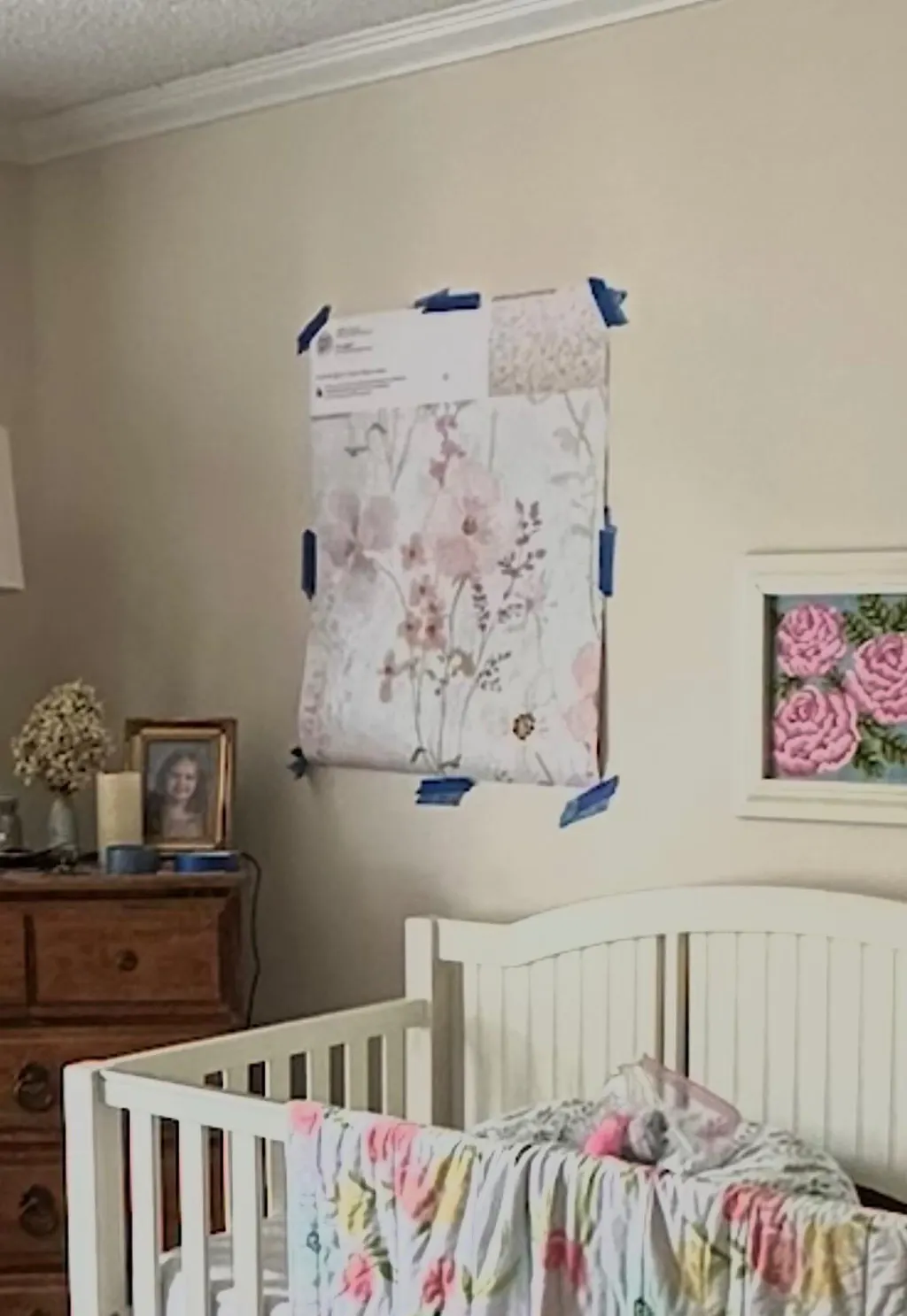 Baby Girl Floral Wallpaper