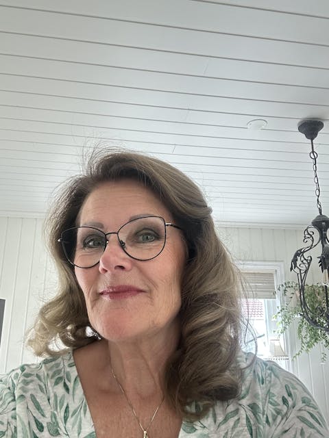 Milk Shake Scalp Care -  Deep Detox Shampoo 300ml