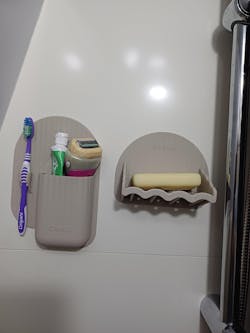 The Kenzie | Toothbrush & Razor Holder