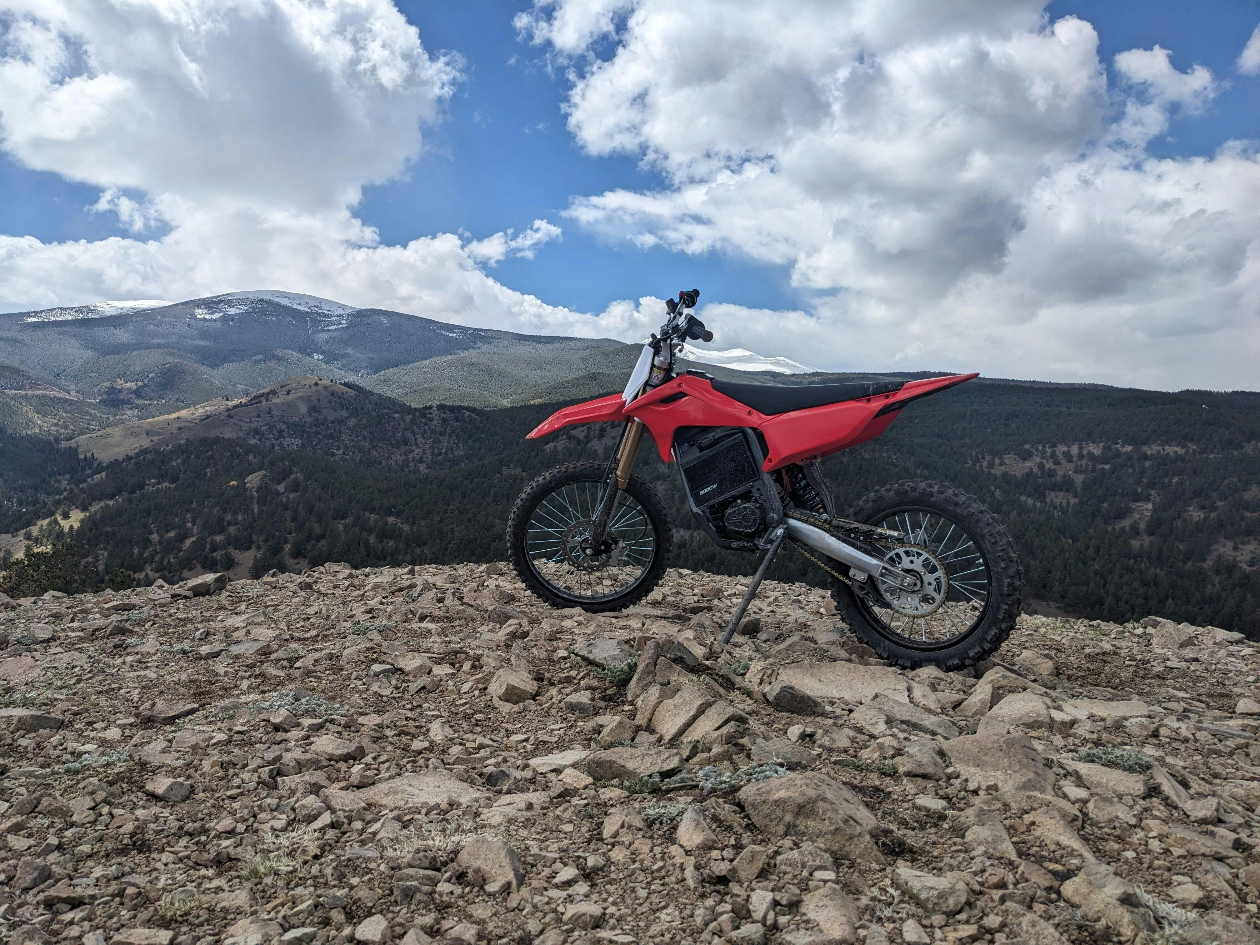 KOOZ 72V 8000W Electric Dirt Bike for Adults(HP131E L)