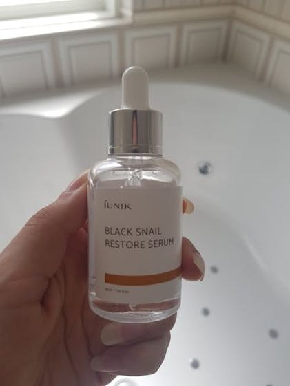 iUnik Black Snail sérum anti rugas e regenerador