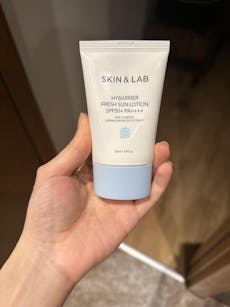 SKIN&LAB - Hybarrier Fresh Sun Lotion SPF 50+ | PA++++ - 50ml   (8 çeşit hiyalüronik asit içeren nemlendirici ve nem çekici güneş koruyucu losyon)