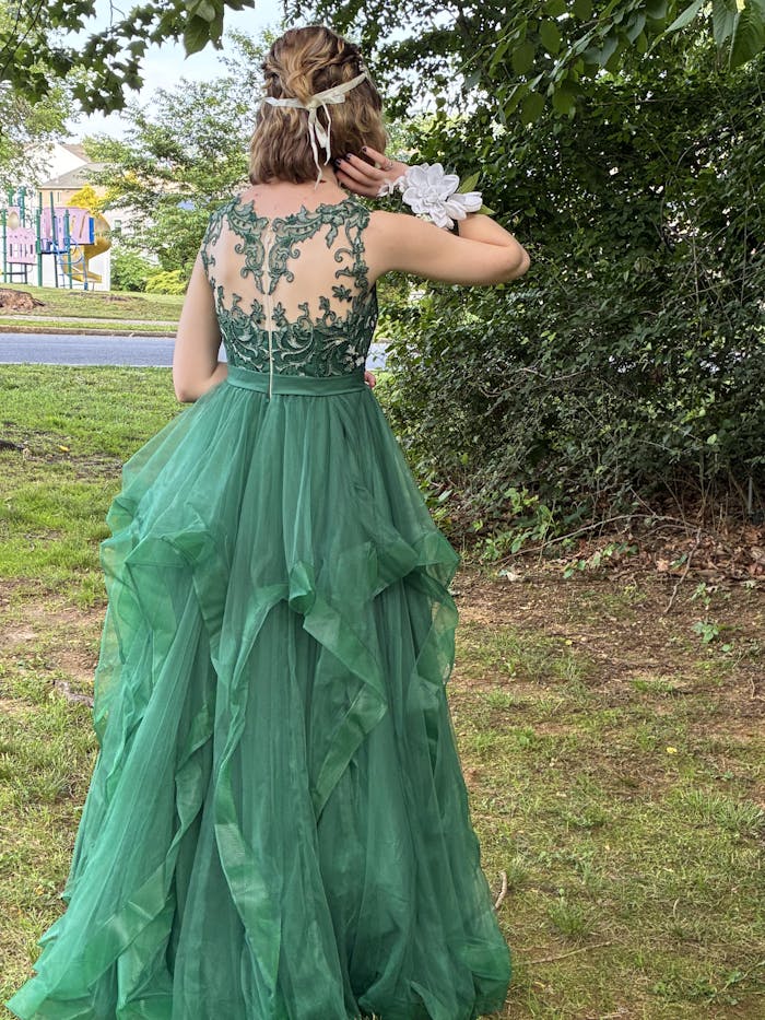 Ball-Gown/Princess Scoop Illusion Floor-Length Tulle Lace Prom Dresses