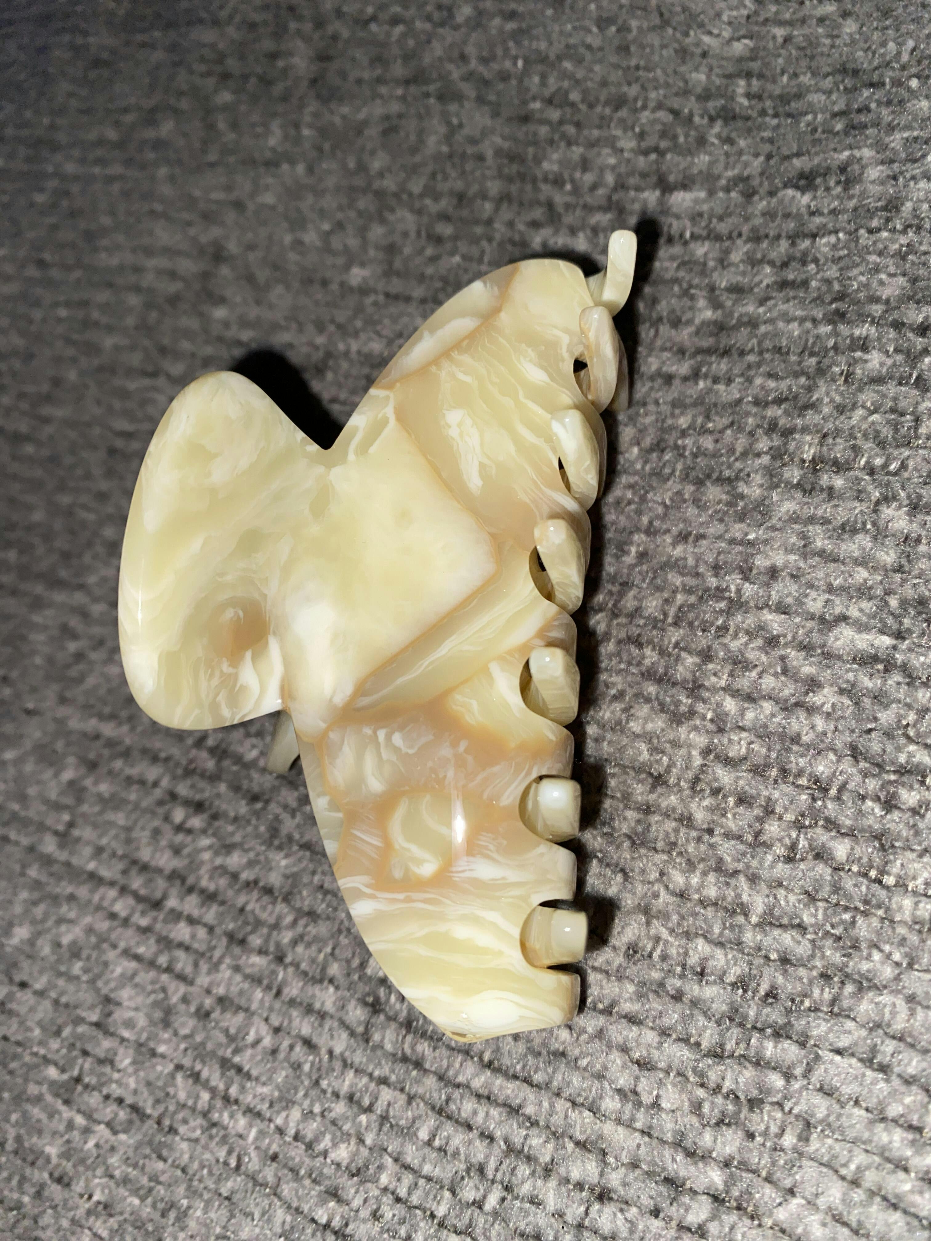 Demi Clip Tortoise Claw Clip Kōv Essentials