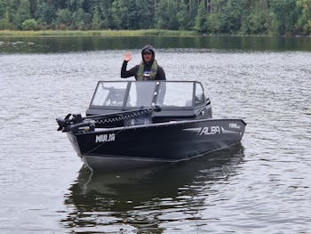 ALBA 460 DC Heittokalastusvene