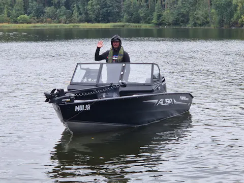 ALBA 460 DC Heittokalastusvene