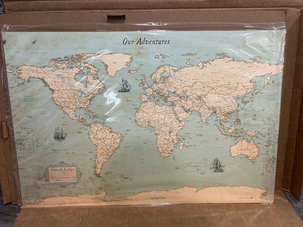 Push Pin Map - Rustic Style World Map