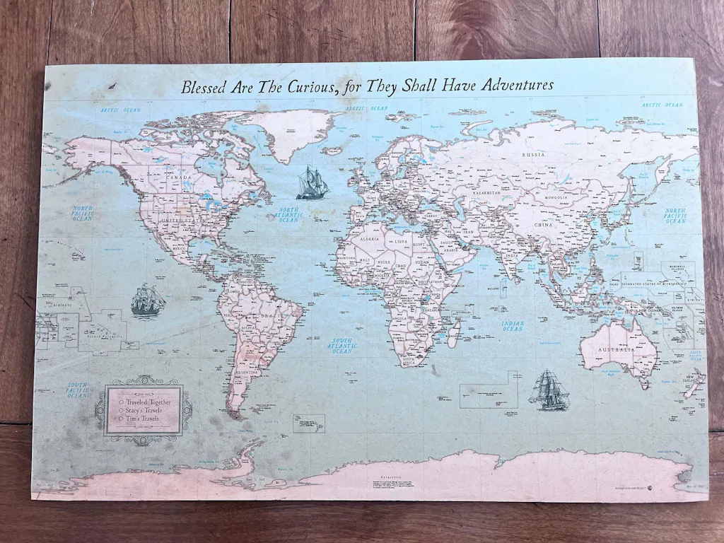 Push Pin Map - Rustic Style World Map