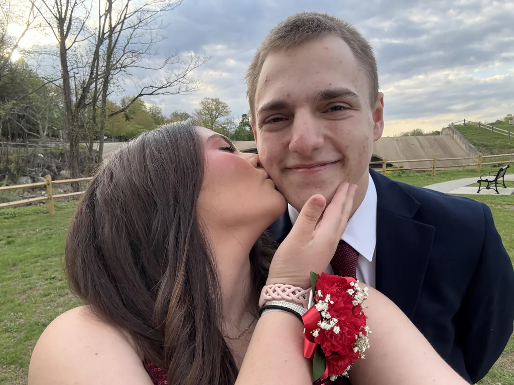 Enticing Prom Flower Package