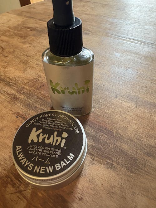 【新品・未使用】Kruhi  シャンプー&トリートメント 専用ポンプ バーム Kruhi｜自然由来成分100％ アジア初グリーンサロン認証取得の