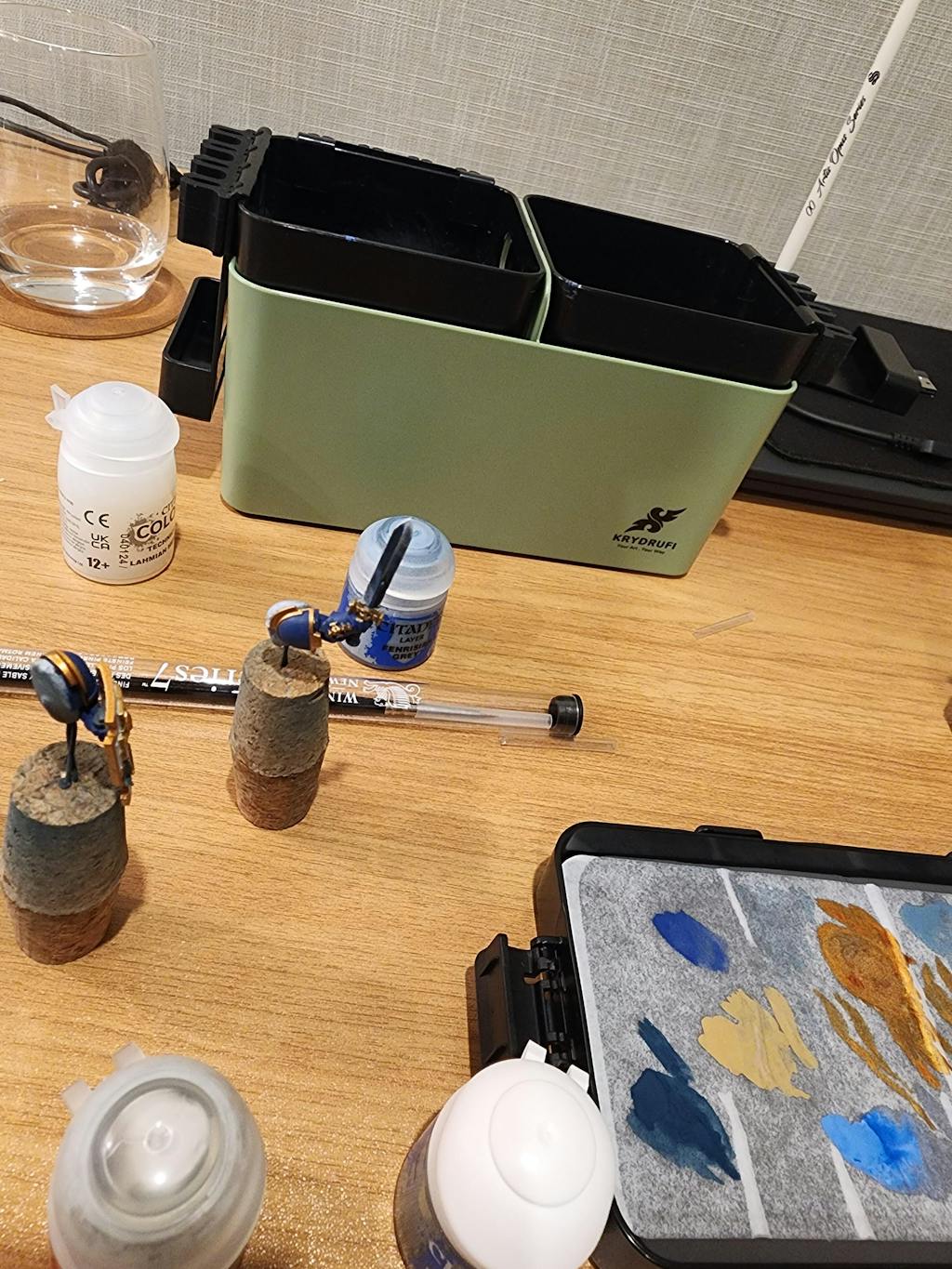 KRYDRUFI All-in-One Modular Art Box Basic Set — with 1PCS Wet Palette and 25PCS 4-1 Papers and 25CPS Miniature Mixing Papers and 1PCS Foam