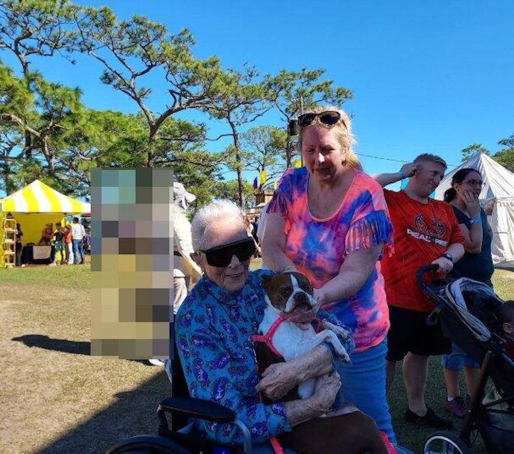 Electric Stair Climbing Wheelchair — Caregiver-Operated, Tracked for Straight Stairs ≤50°, 350 lb (160 kg), 24V Li-ion