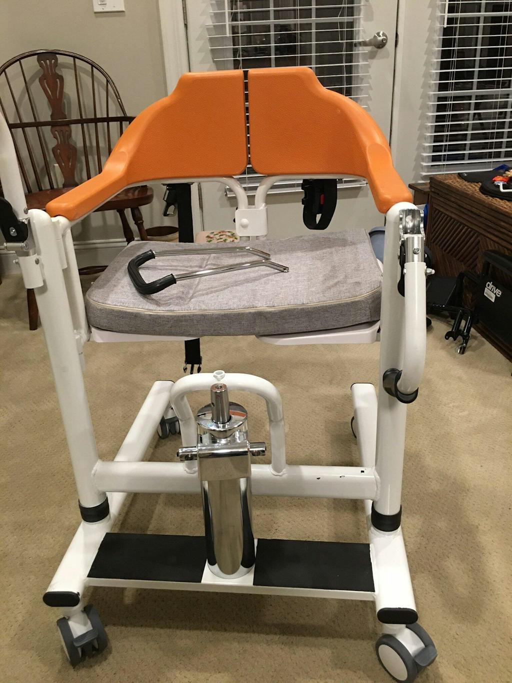 Patient Chair Transferred Lift Wheelchair Removable Split Type Wheelchair 250 lb