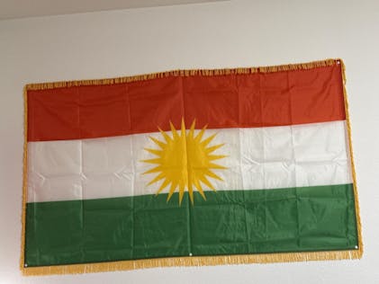 Flaggenfritze Tischflagge Kurdistan - 10x15cm Mit Schwarzem Kunststoffsockel