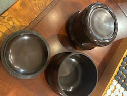 木工挽物職人 懐志製作 「楠（くす）」碁笥 本因坊型 超特大 ~43号碁石用 GK-KS43HB-SB501