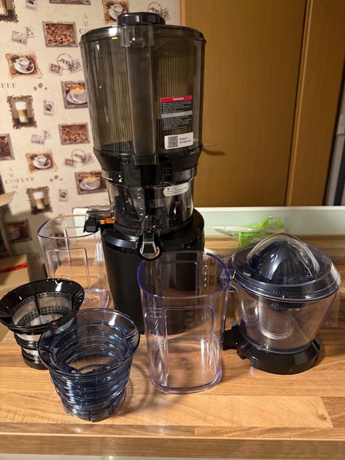 AUTO10S HANDS-FREE SLOW JUICER