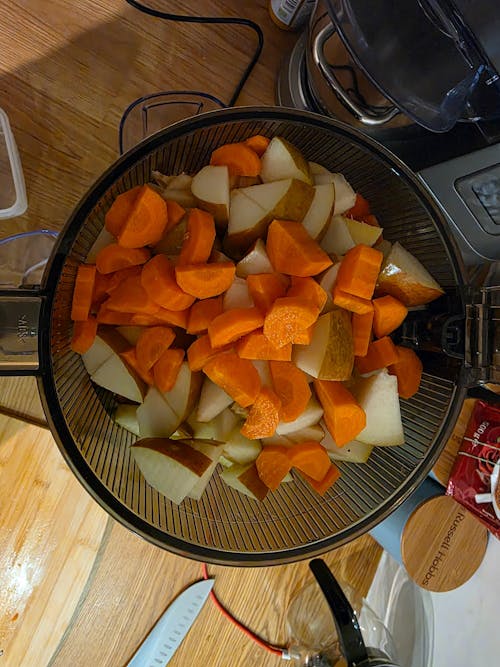 AUTO10S HANDS-FREE SLOW JUICER