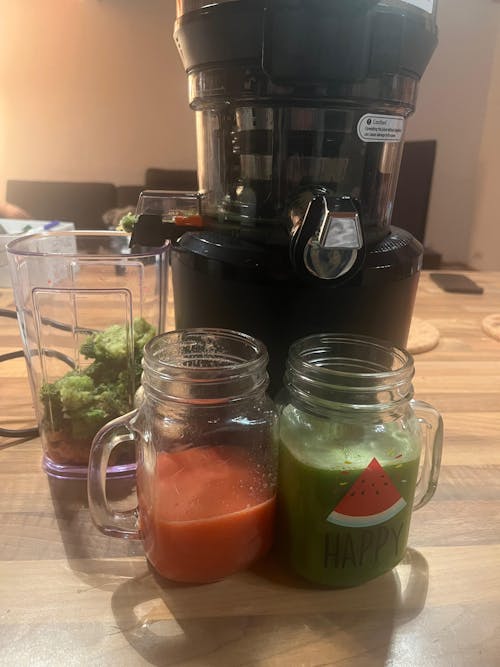 AUTO10S HANDS-FREE SLOW JUICER