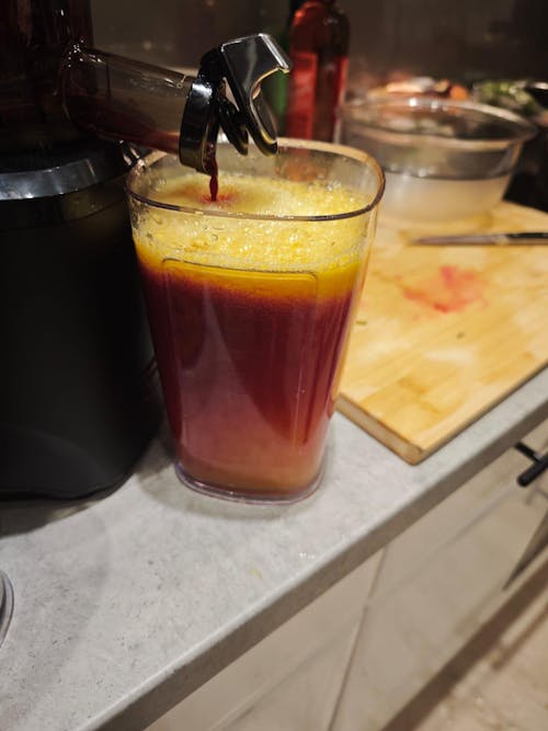 AUTO10S HANDS-FREE SLOW JUICER