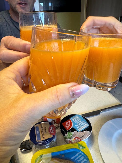 AUTO10S HANDS-FREE SLOW JUICER