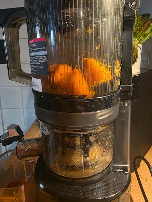 AUTO10S HANDS-FREE SLOW JUICER