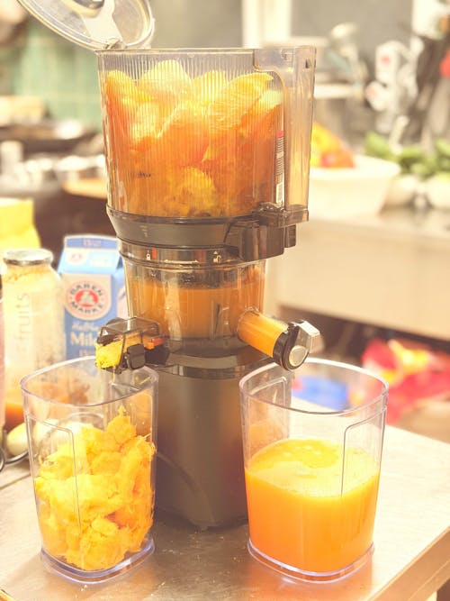 AUTO10S HANDS-FREE SLOW JUICER