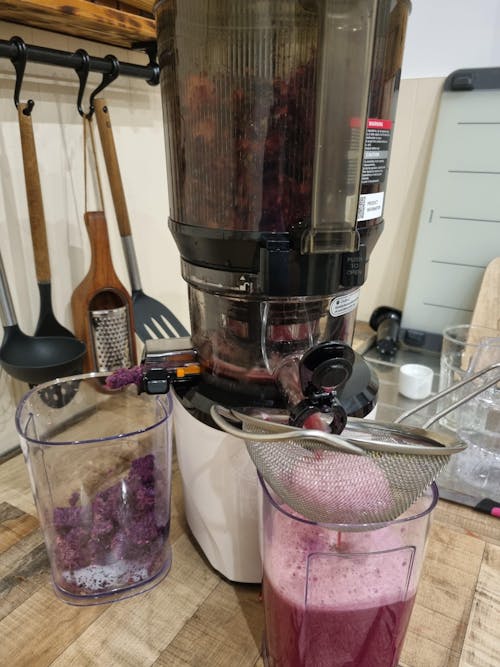 AUTO10S HANDS-FREE SLOW JUICER