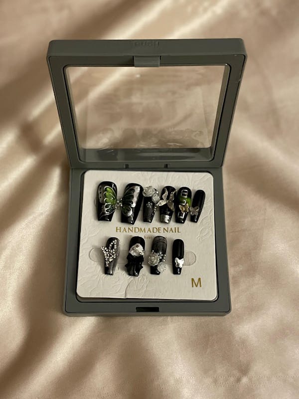 Green Butterfly - Handmade Press On Nails