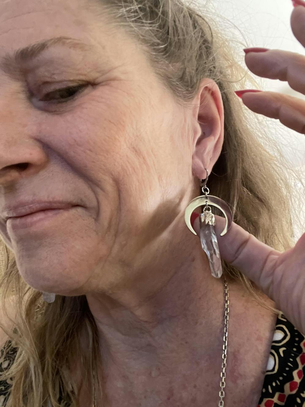 ILYUNA - Boucles d'oreilles en cristal de roche