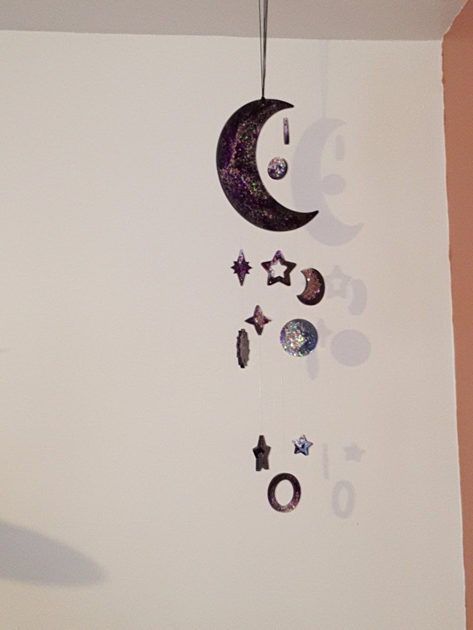 ANYA - Suspension en résine