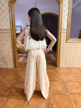 Conjunto de Lentejuelas Color Champagne Abel & Lula con Top y Pantalón 05214